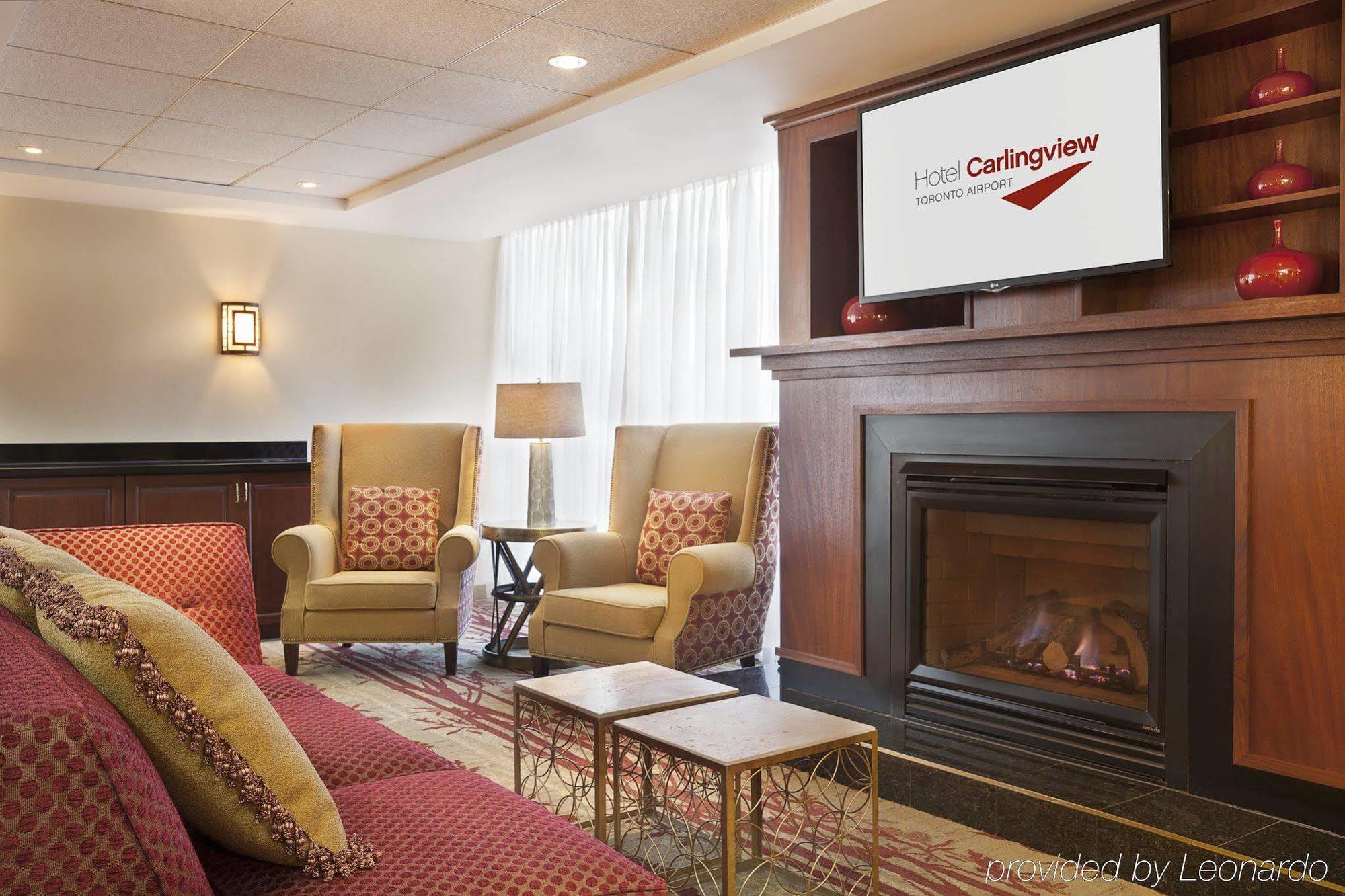 Hotel Carlingview Toronto Airport Місісаґа Екстер'єр фото